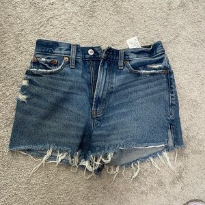 High rise Abercrombie shorts